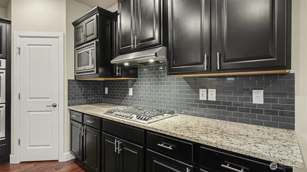17321 40th Avenue SE Bothell WA 98012