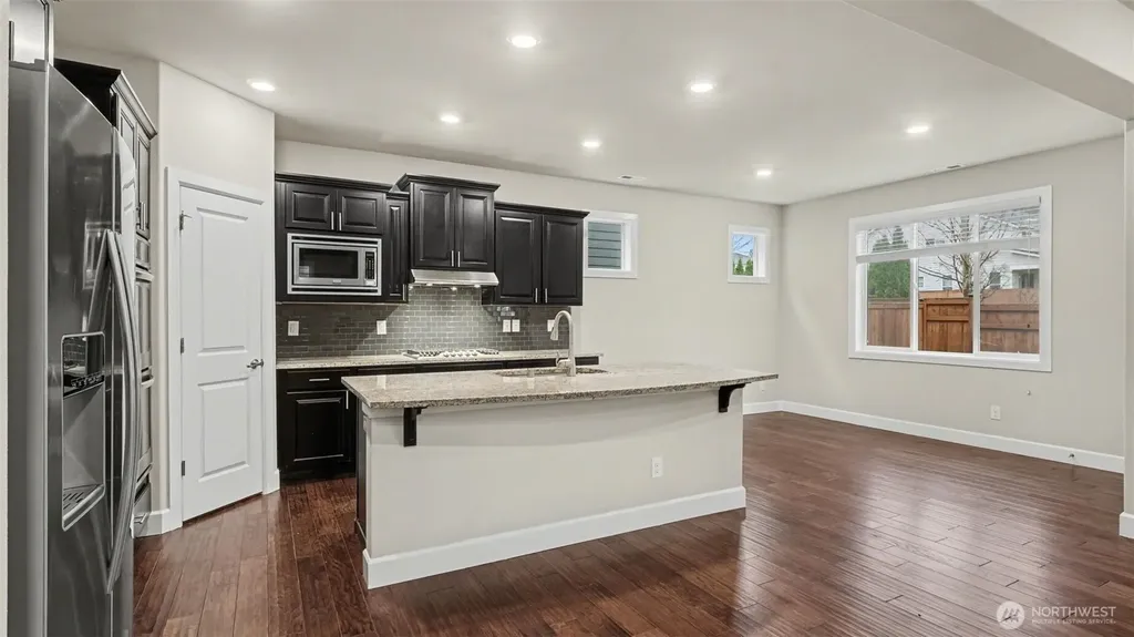 17321 40th Avenue SE Bothell WA 98012