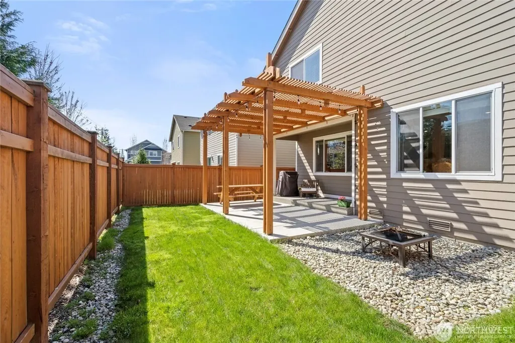 17321 40th Avenue SE Bothell WA 98012