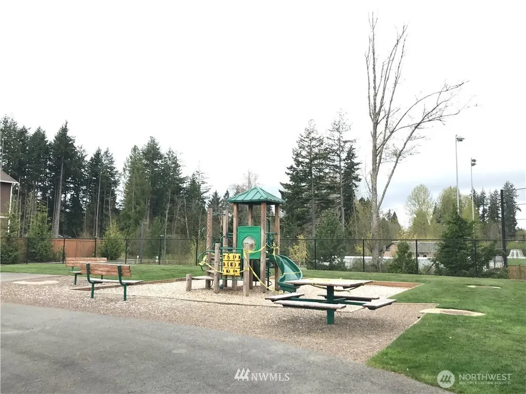 17321 40th Avenue SE Bothell WA 98012