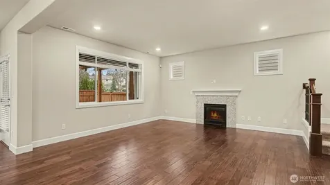 17321 40th Avenue SE Bothell WA 98012
