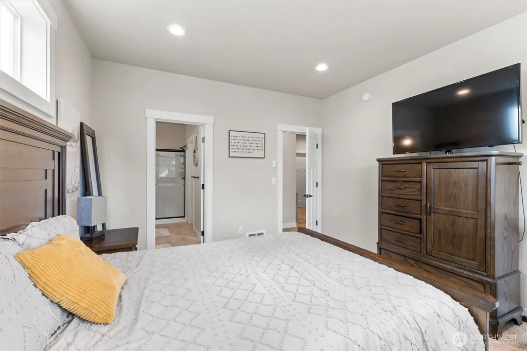 2193 Lagerwey Circle Lynden WA 98264