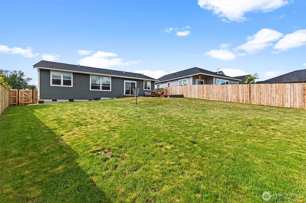 2193 Lagerwey Circle Lynden WA 98264