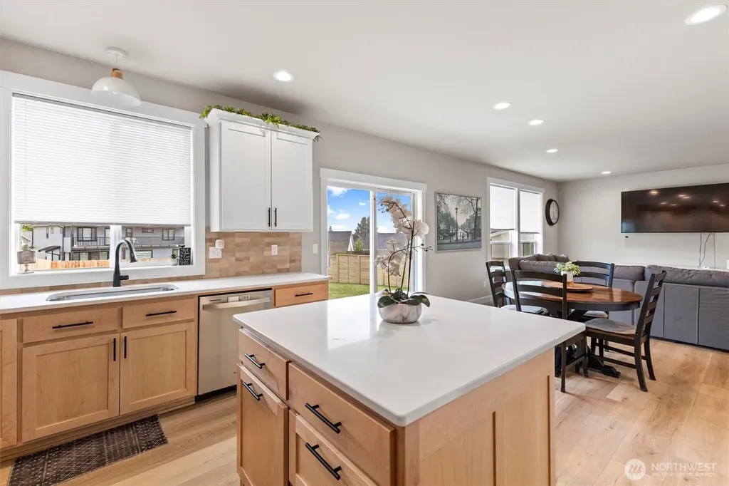 2193 Lagerwey Circle Lynden WA 98264