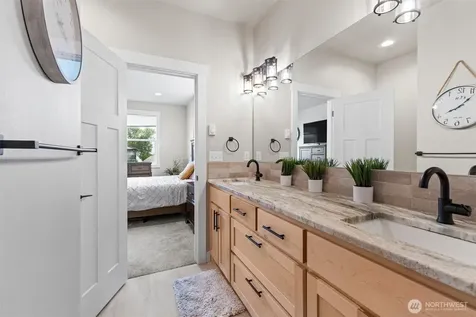 2193 Lagerwey Circle Lynden WA 98264