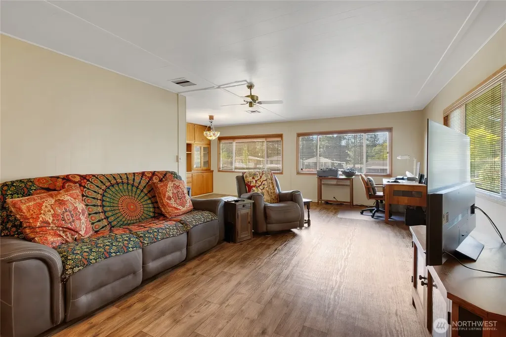 2101 S 324th Street Federal Way WA 98003