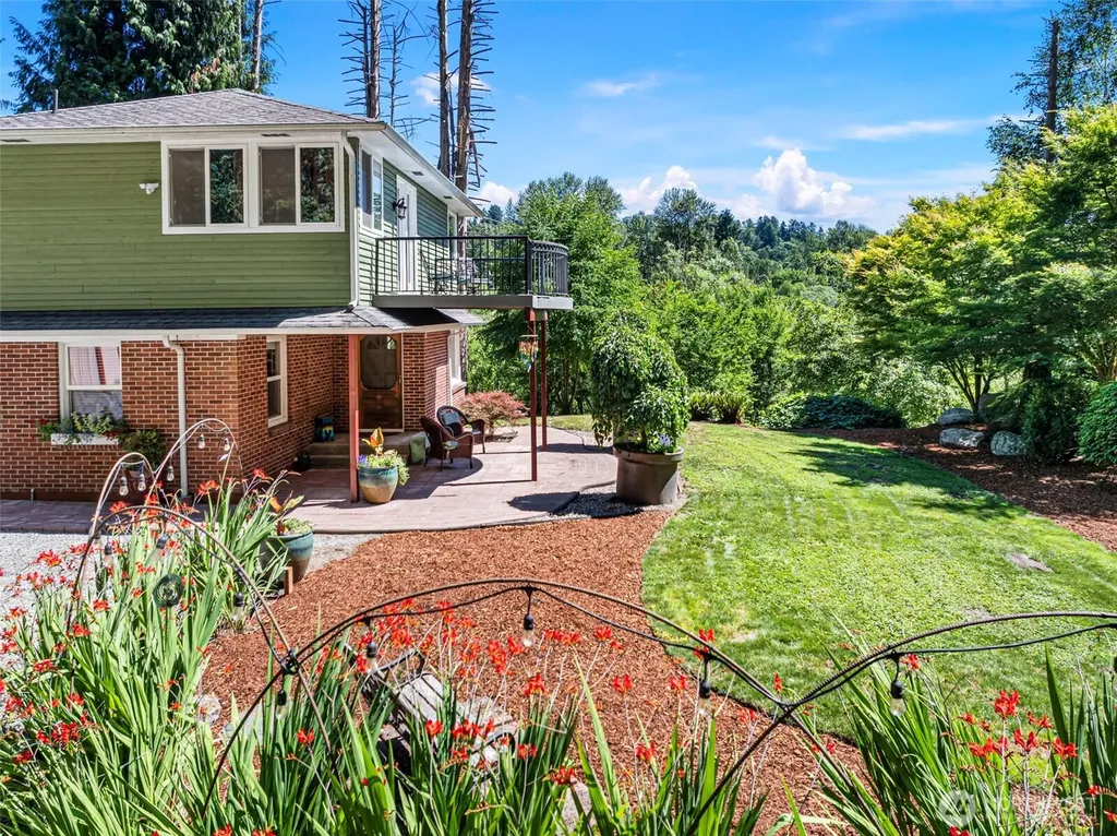 17401 Renton Maple Valley Road SE Maple Valley WA 98038