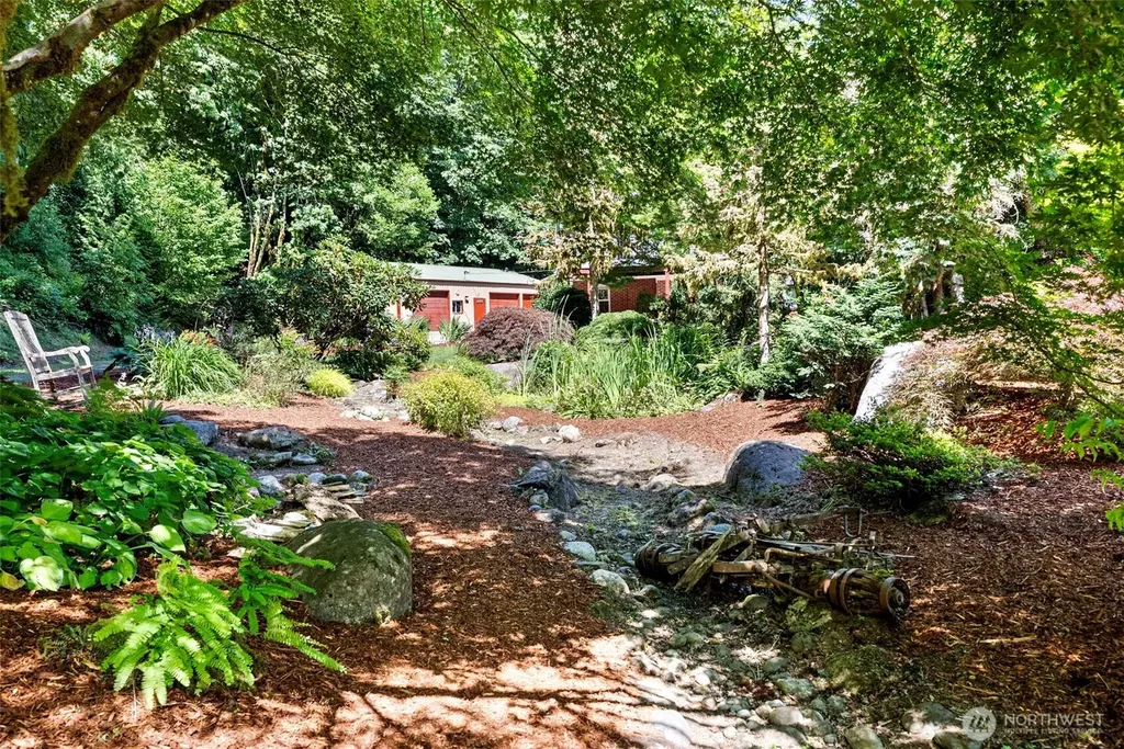 17401 Renton Maple Valley Road SE Maple Valley WA 98038