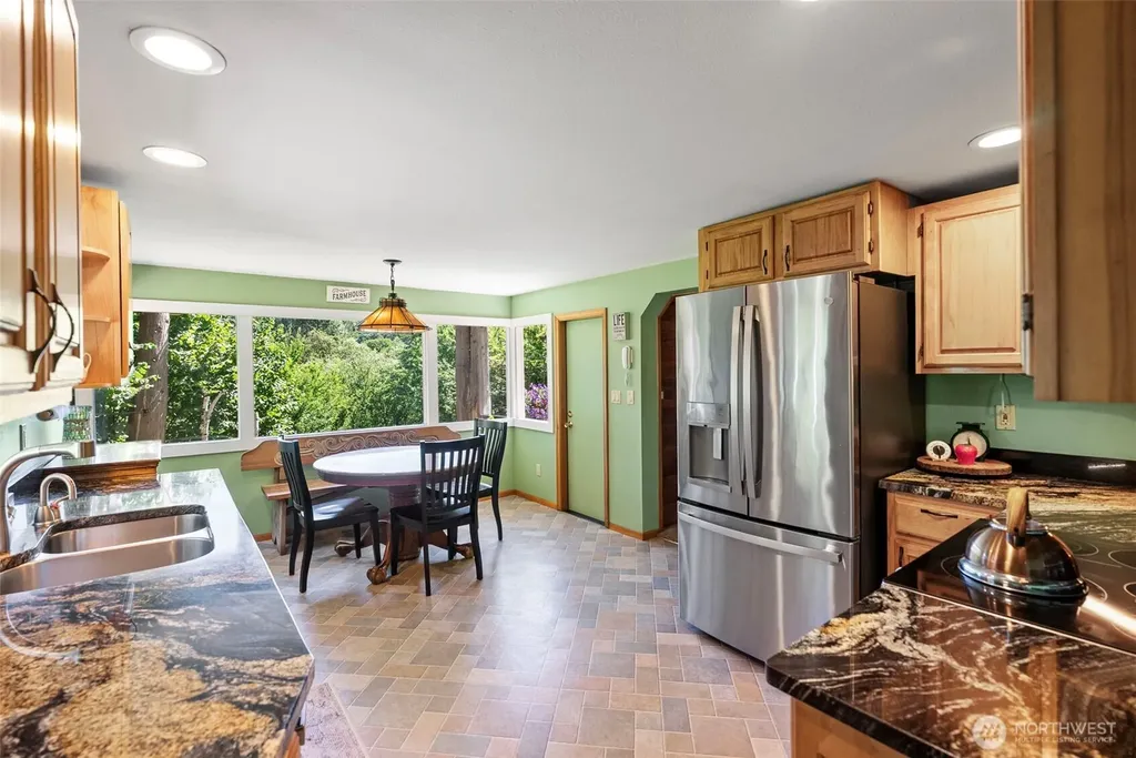 17401 Renton Maple Valley Road SE Maple Valley WA 98038