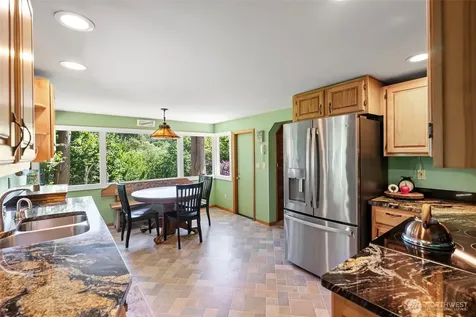 17401 Renton Maple Valley Road SE Maple Valley WA 98038
