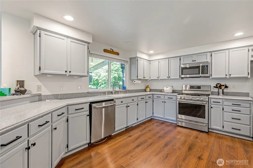 7310 Grove Street Marysville WA 98270