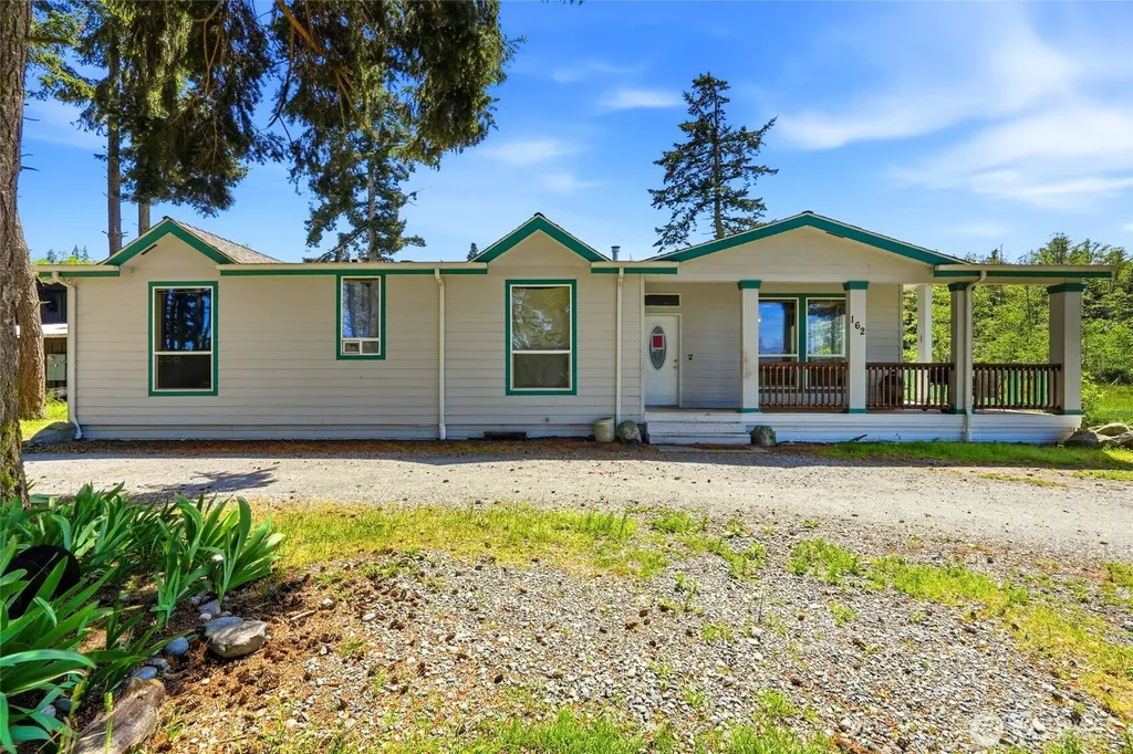 162 W Frostad Road Oak Harbor WA 98277