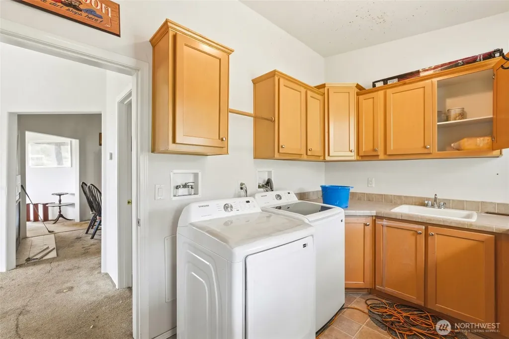 162 W Frostad Road Oak Harbor WA 98277