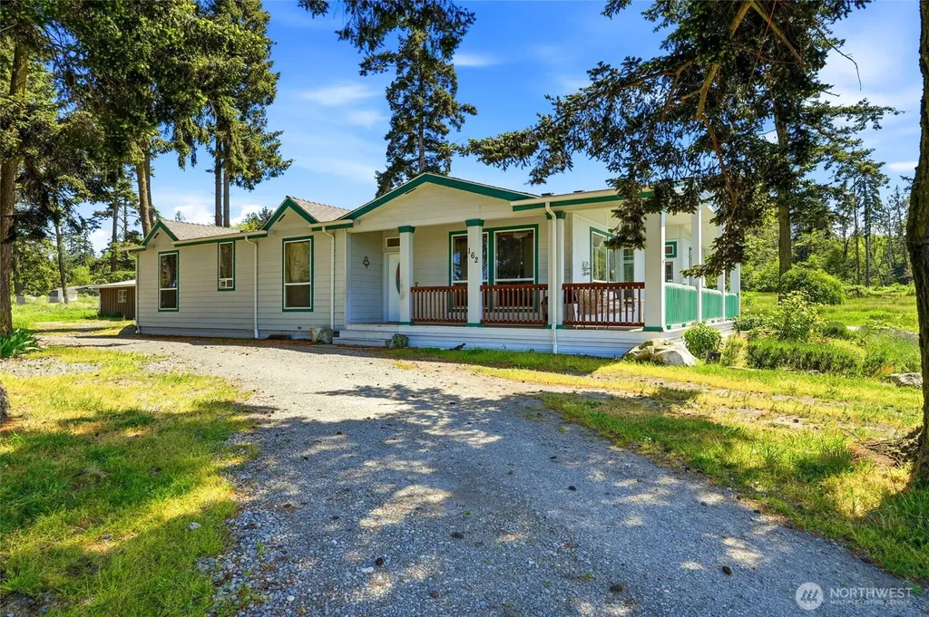162 W Frostad Road Oak Harbor WA 98277