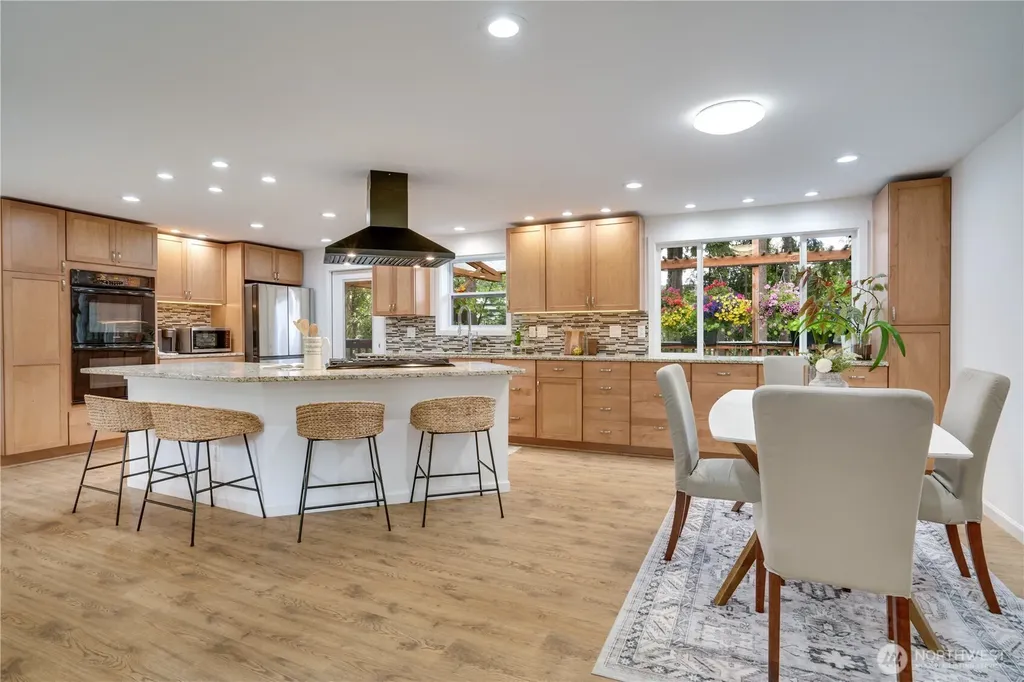 19026 63rd Street E Lake Tapps WA 98391