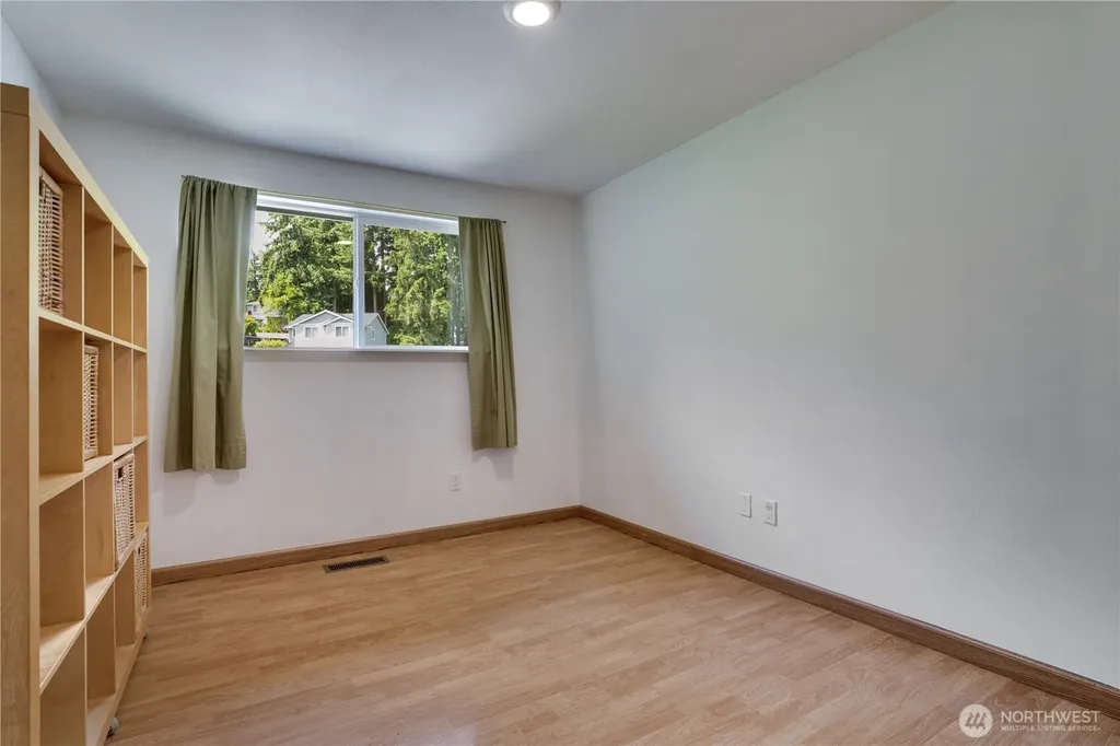 19026 63rd Street E Lake Tapps WA 98391