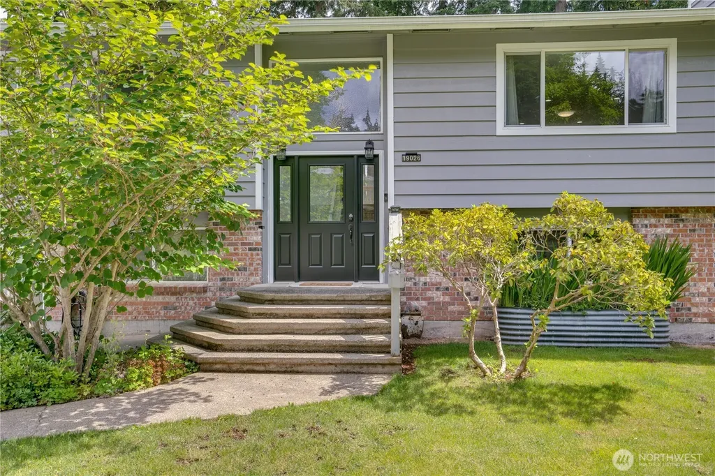 19026 63rd Street E Lake Tapps WA 98391