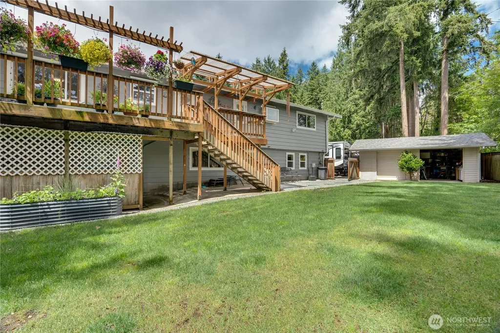 19026 63rd Street E Lake Tapps WA 98391