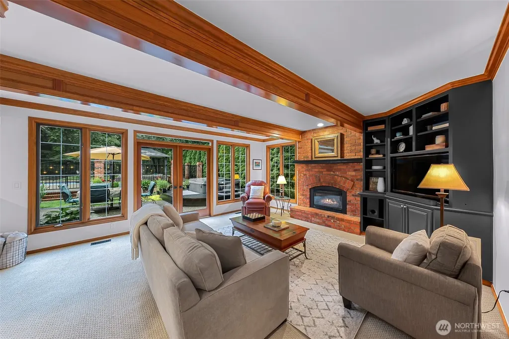21830 NE 69th Street Redmond WA 98053