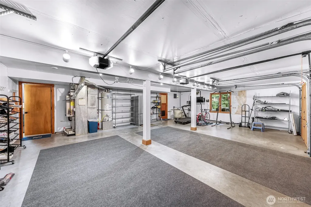 21830 NE 69th Street Redmond WA 98053