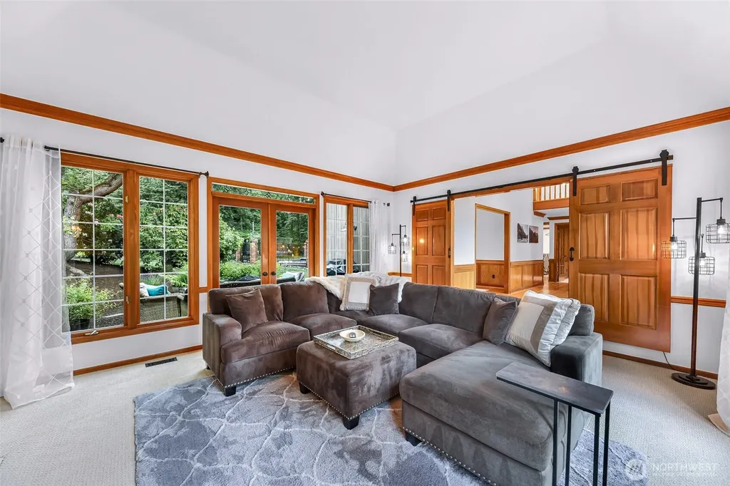 21830 NE 69th Street Redmond WA 98053