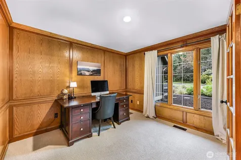21830 NE 69th Street Redmond WA 98053