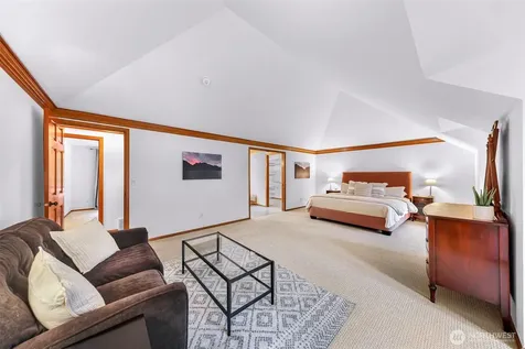 21830 NE 69th Street Redmond WA 98053