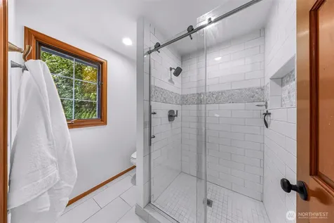 21830 NE 69th Street Redmond WA 98053