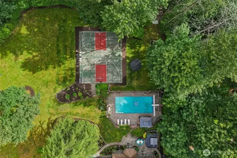 21830 NE 69th Street Redmond WA 98053