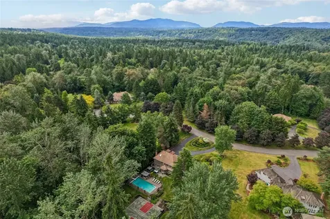 21830 NE 69th Street Redmond WA 98053