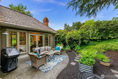 21830 NE 69th Street Redmond WA 98053