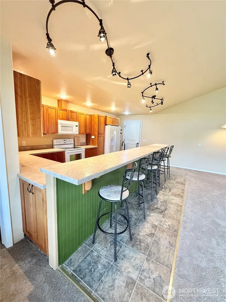 727 Kenwood Street Omak WA 98841