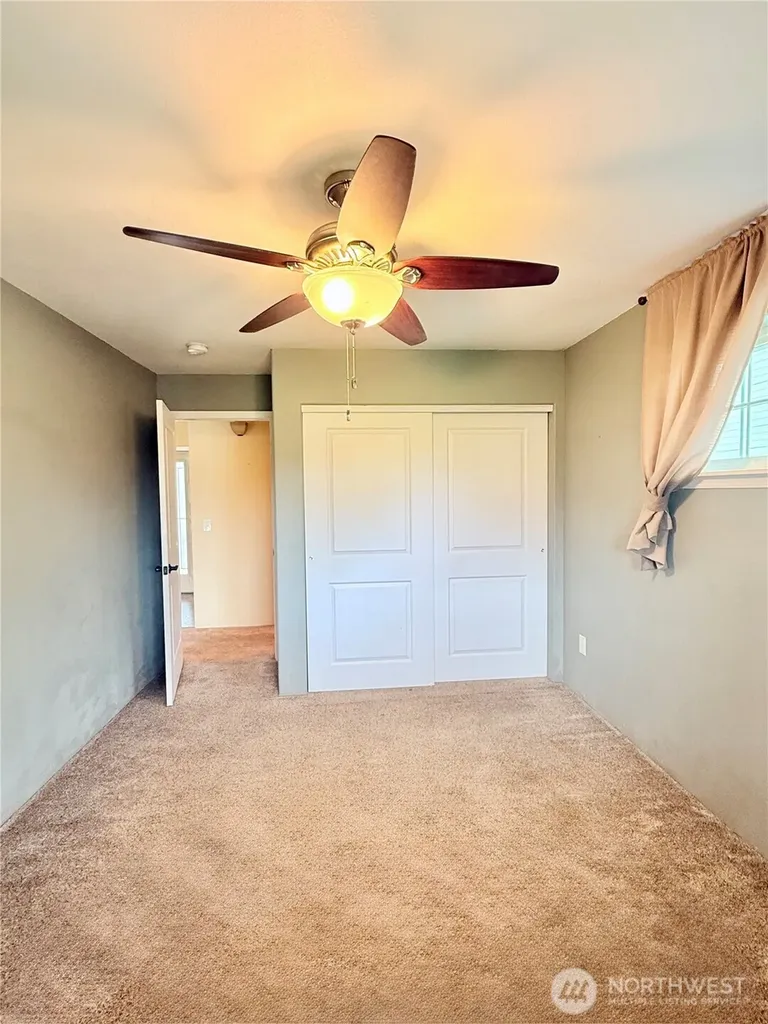 727 Kenwood Street Omak WA 98841