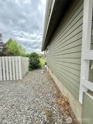 727 Kenwood Street Omak WA 98841