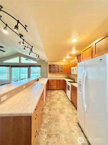 727 Kenwood Street Omak WA 98841