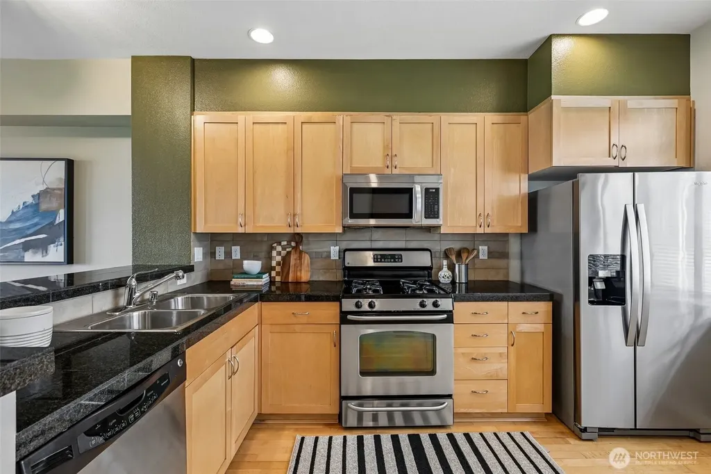 2162 Yakima Avenue Tacoma WA 98405