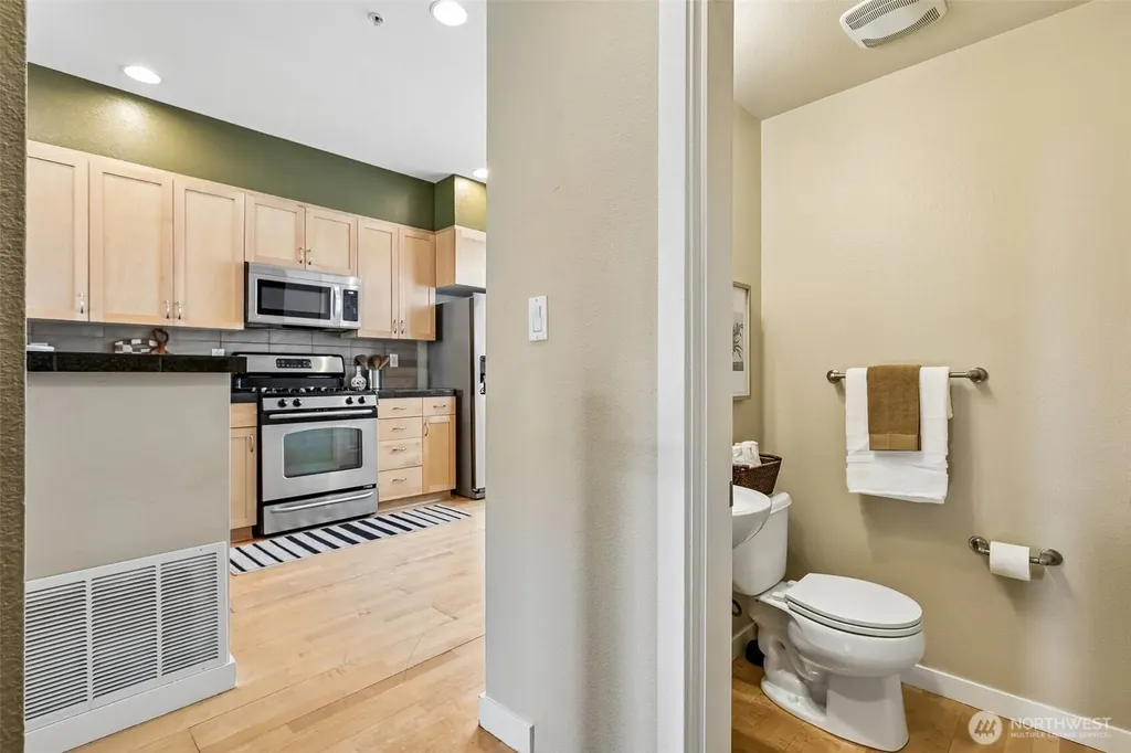2162 Yakima Avenue Tacoma WA 98405