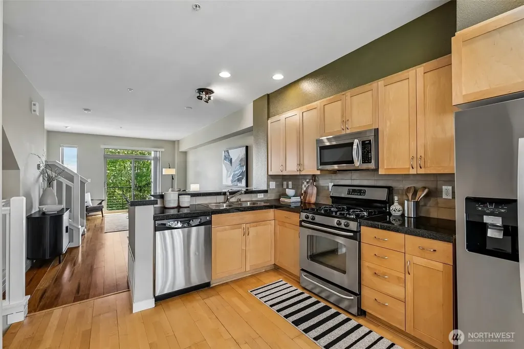 2162 Yakima Avenue Tacoma WA 98405