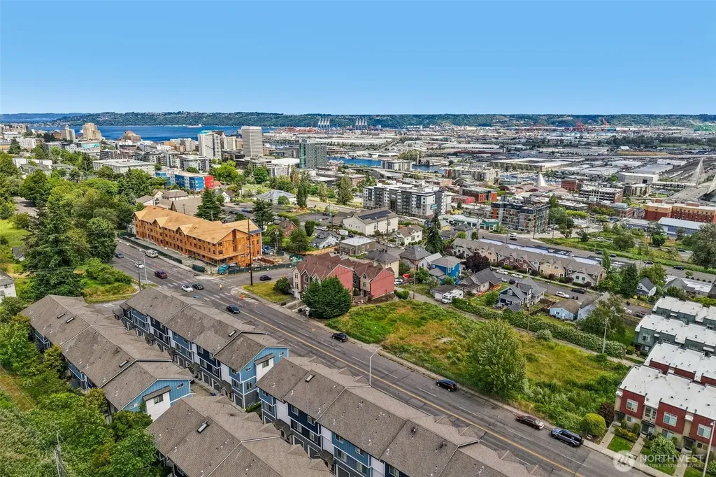 2162 Yakima Avenue Tacoma WA 98405