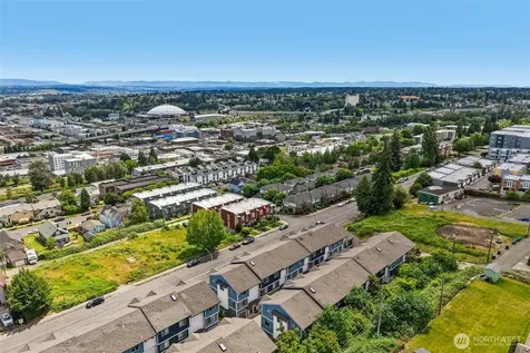 2162 Yakima Avenue Tacoma WA 98405