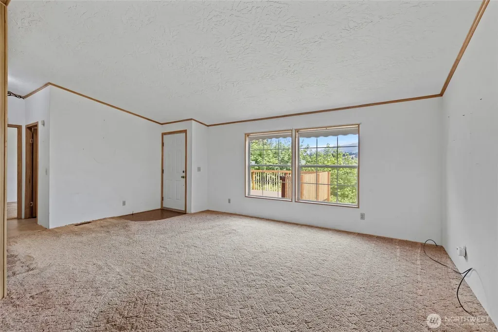 18206 W Big Lake Boulevard Mount Vernon WA 98274