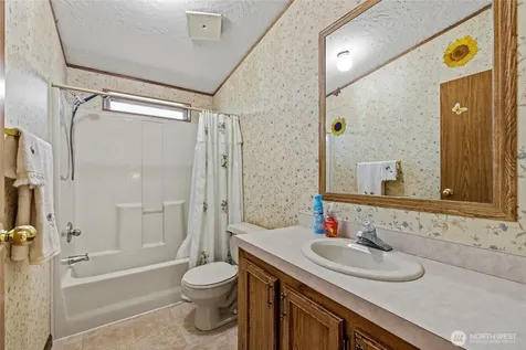 18206 W Big Lake Boulevard Mount Vernon WA 98274