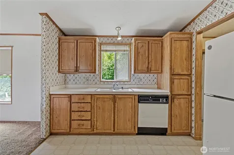 18206 W Big Lake Boulevard Mount Vernon WA 98274