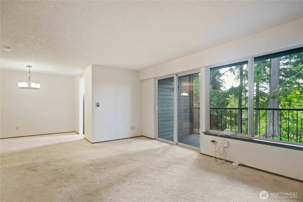 8601 Zircon Drive SW Lakewood WA 98498