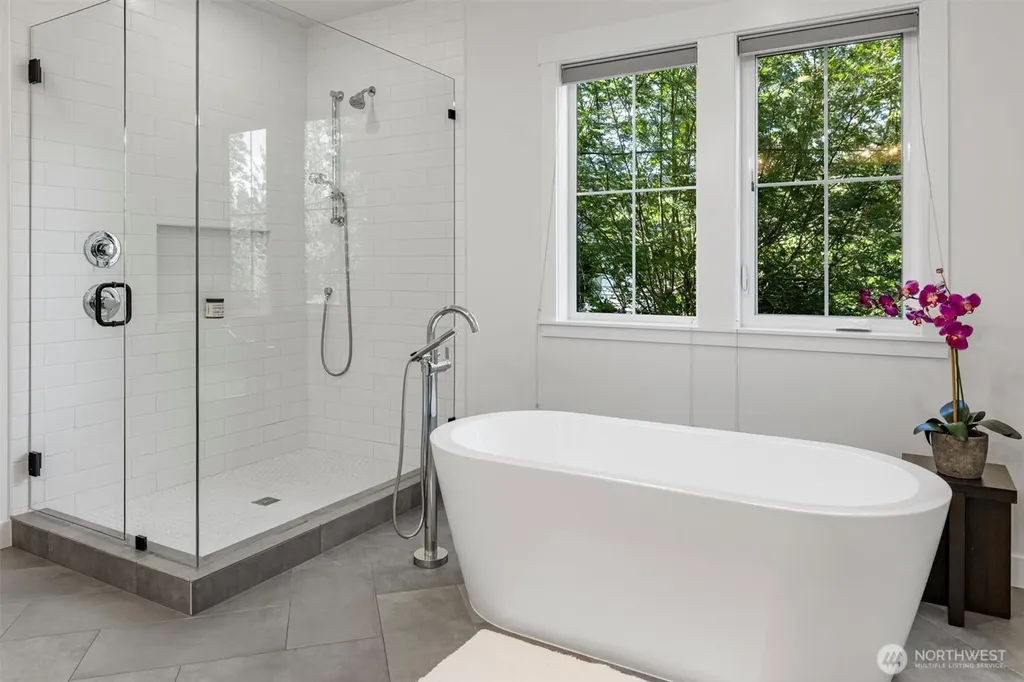 12119 12th Avenue NW Seattle WA 98177