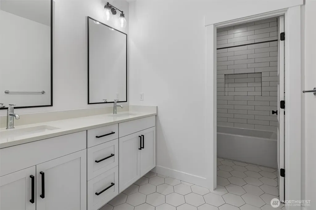 12119 12th Avenue NW Seattle WA 98177