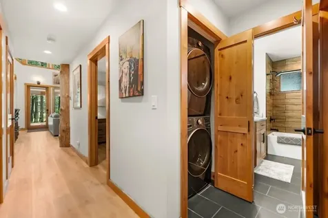 58 Liberty Lane Winthrop WA 98862