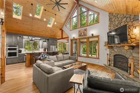 58 Liberty Lane Winthrop WA 98862