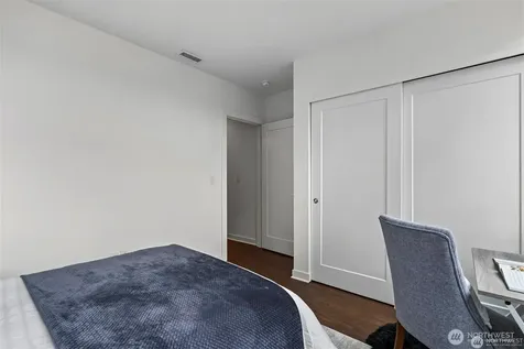 230 26th Avenue E Seattle WA 98112