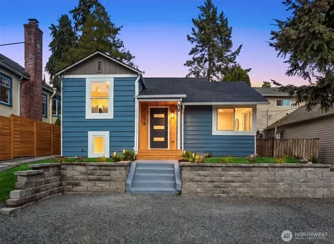 11026 Evanston Avenue N Seattle WA 98133